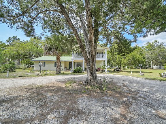 4th image of 233 Altman Rd