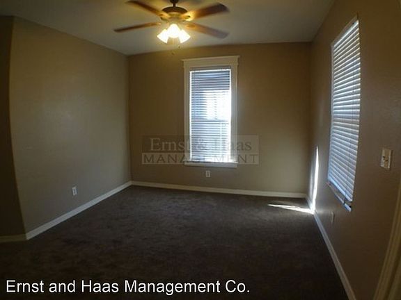 3rd image of 1052 E 5th St #3051995