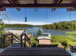 609 Darden Ln, Adger, AL 35006