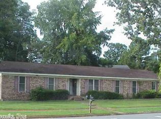 9501 Tall Timber Blvd, Little Rock, AR 72204