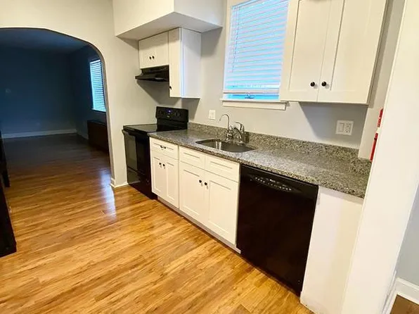 67 Main St #A, Mantua, NJ 08051