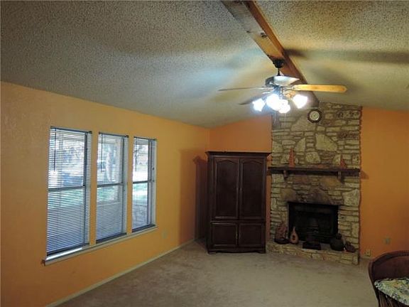 3rd image of 8909 Texas Sun Dr