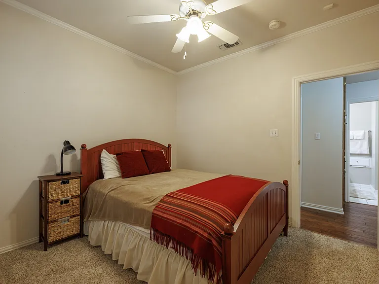 3726 Pensacola Dr — Photo 23