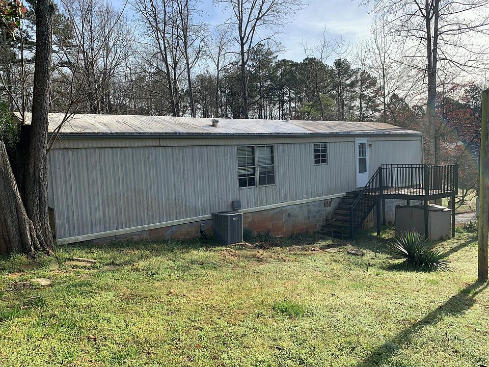 2nd image of 6616 Johnson Cir