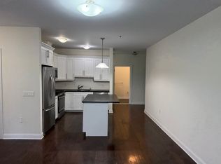 225 Walker St #302, Cliffside Park, NJ 07010
