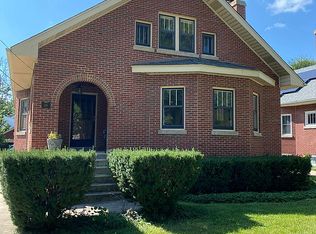 341 Hawthorne Blvd, Glen Ellyn, IL