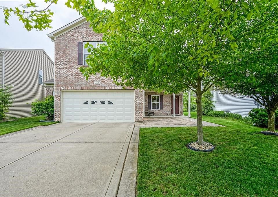 Great Curb appeal with brick front!