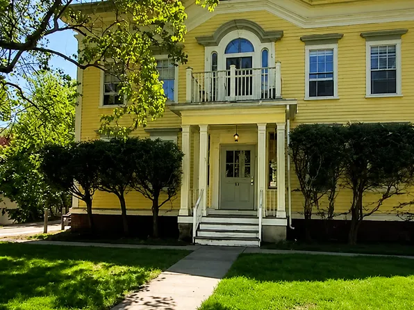 81 Bridge St APT 4, Northampton, MA 01060