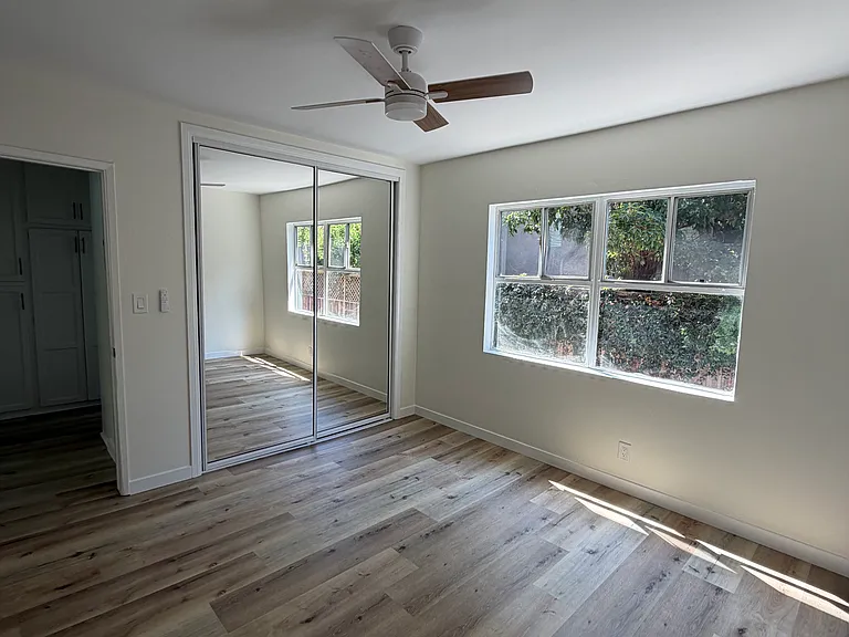 1331 Havenhurst Dr #207 — Photo 5