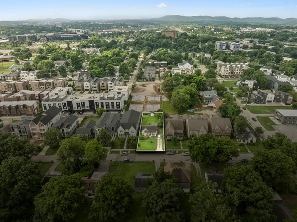 557 Moore Ave, Nashville, TN 37203