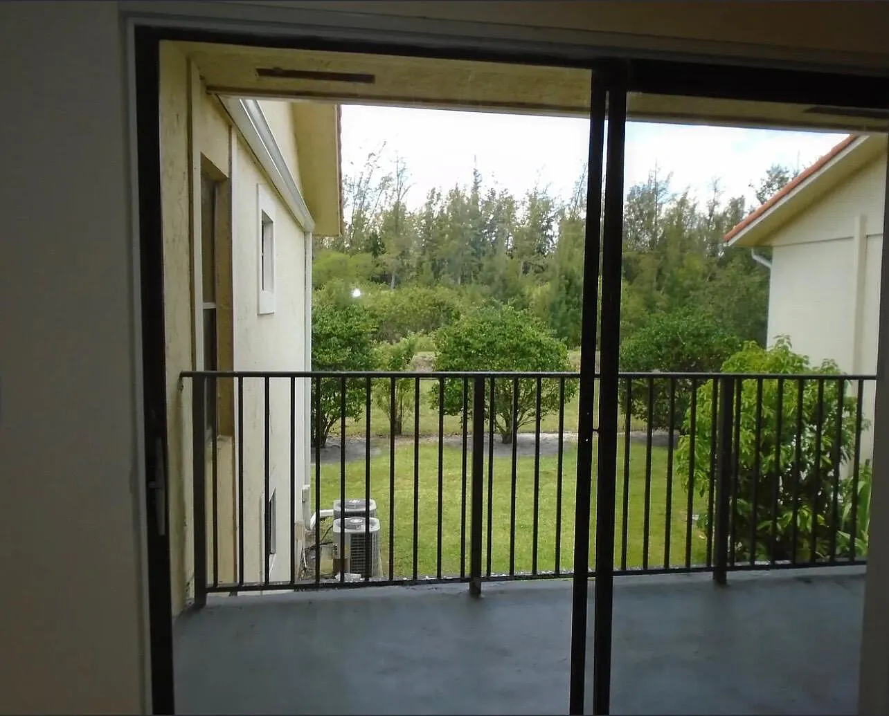 2 bed, 2.0 bath, 904 sqft, $1,850 — Photo 4