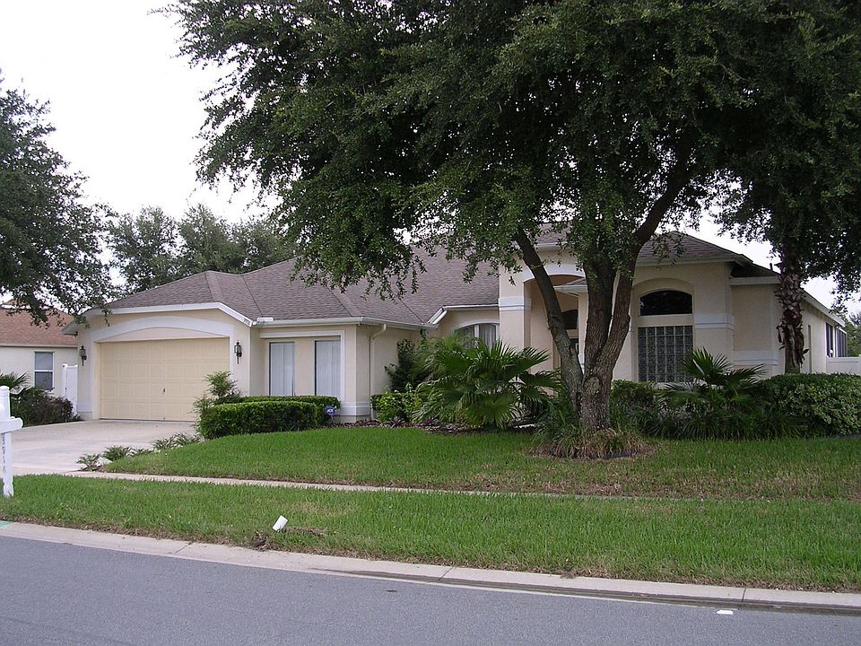 2nd image of 3916 Saddle Ridge St