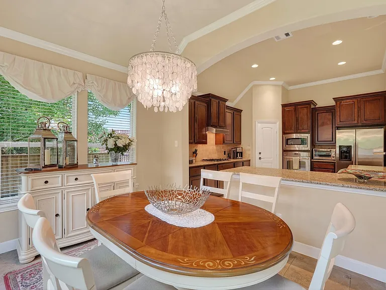 55 S Victoriana Cir — Photo 20