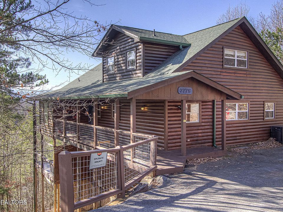 1st image of 3779 Old Mountain Rd