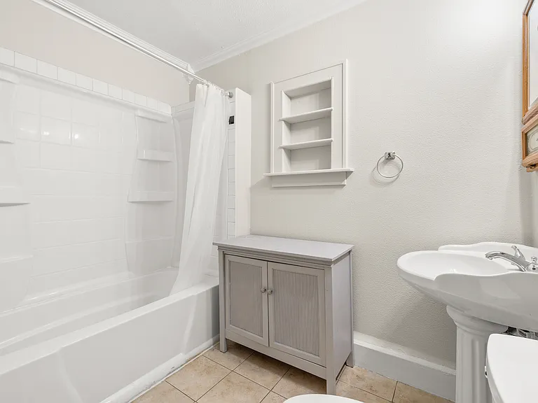 Upstairs Bathroom