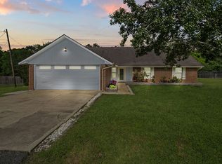 173 Sunny Lee Ln, Leesville, LA 71446