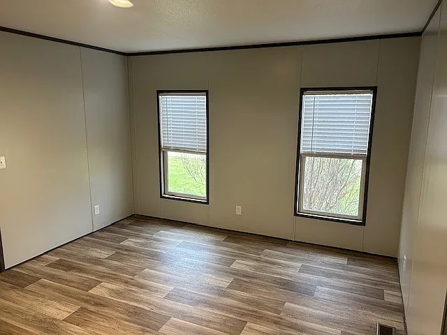 75 Morningside Dr — Photo 8