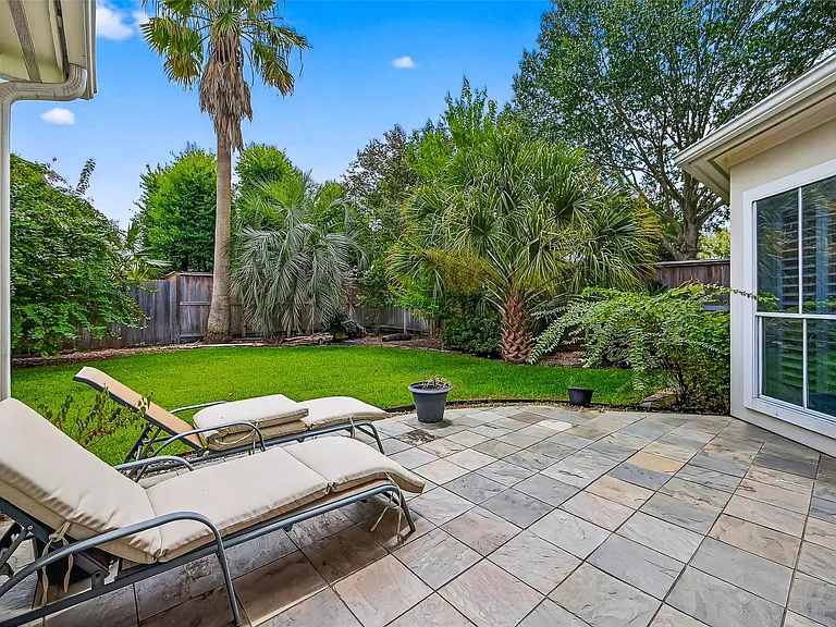 1803 Cottage Landing Ln — Photo 47