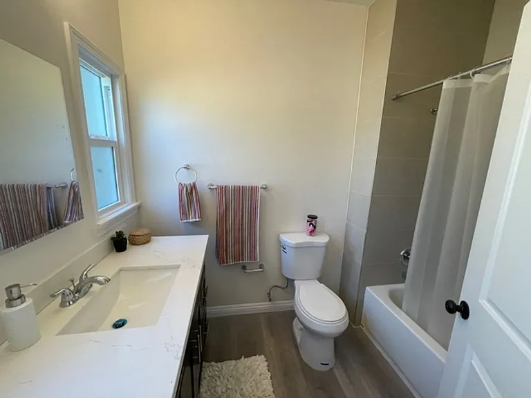524 Lincoln Ave. — Photo 11
