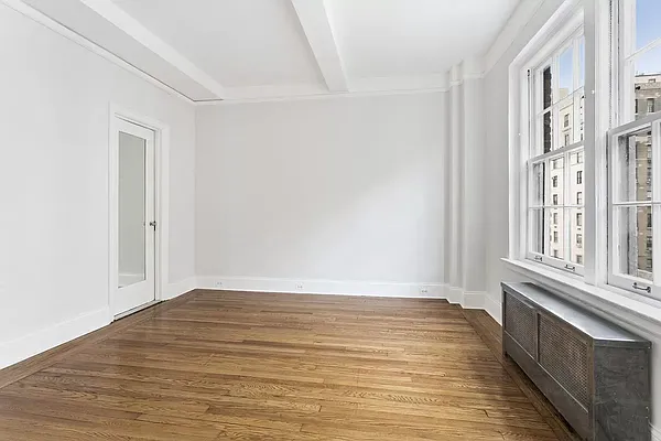 Rented by Compass | media 4