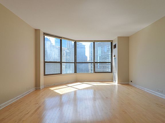 2nd image of 405 N Wabash Ave Unit 1207