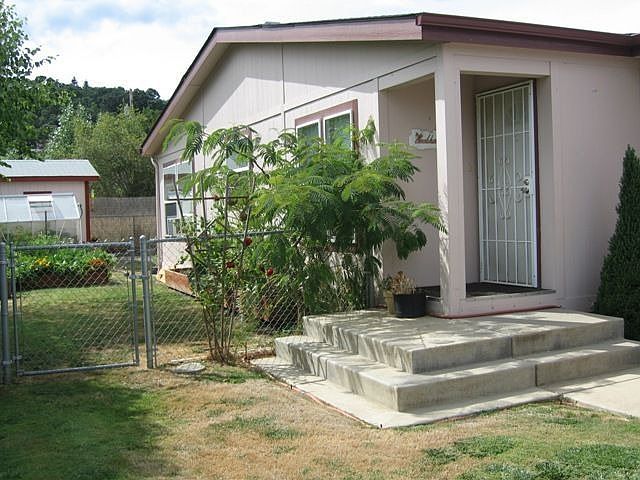 Covered Entry Porch
