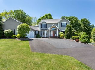 4901 Buxton Dr, Syracuse, NY 13215