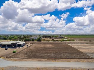 26 Triple Crown Rd, Anthony, NM 88021