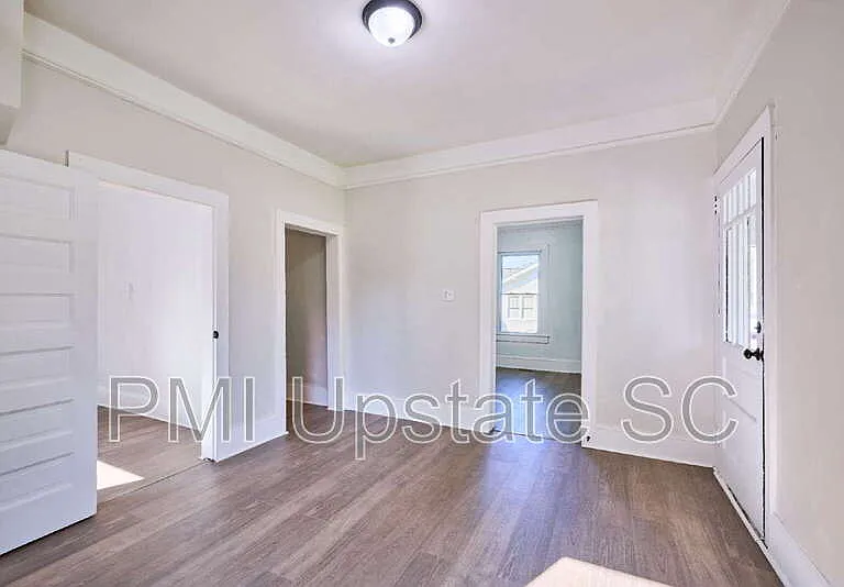 10 E Main St — Photo 7