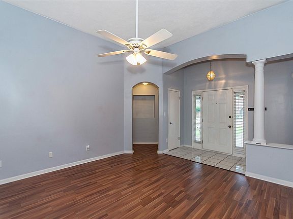 4th image of 7809 Copperfield Dr