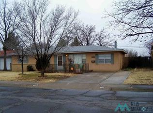 3208 N Bandolina Ave, Roswell, NM 88201