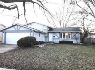 16806 Meadowdale Dr, Oak Forest, IL