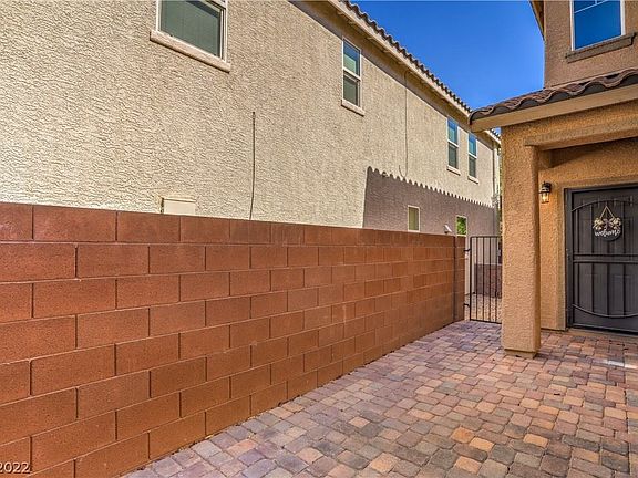 5th image of 7481 Earnshaw Ave
