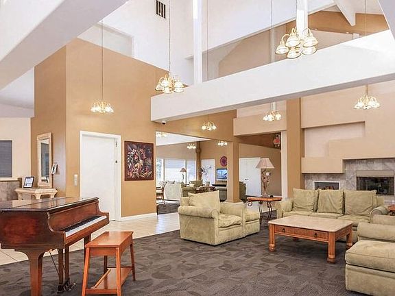 4th image of 11171 Oakwood Dr APT M308