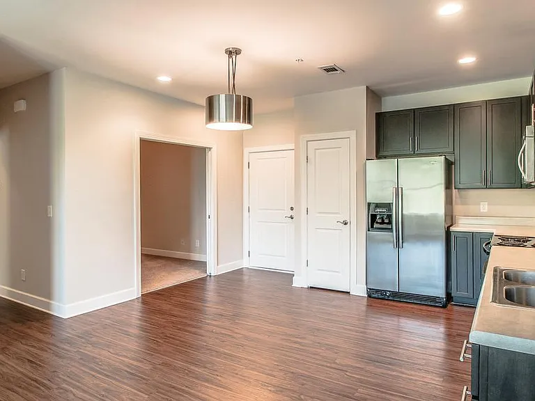 Parkview Midtown Apartments — Photo 11