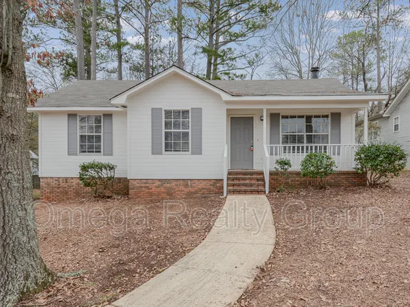 1052 25th Ave N, Hueytown, AL 35023