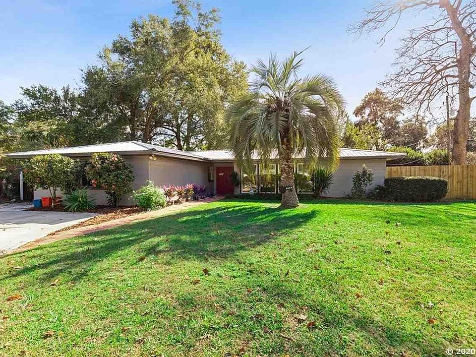 1st image of 3225 NW 27th Ave