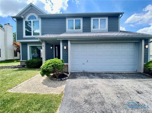 3701 Woodspring Rd, Sylvania, OH 43560