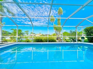 3639 Kent Dr, Naples, FL 34112
