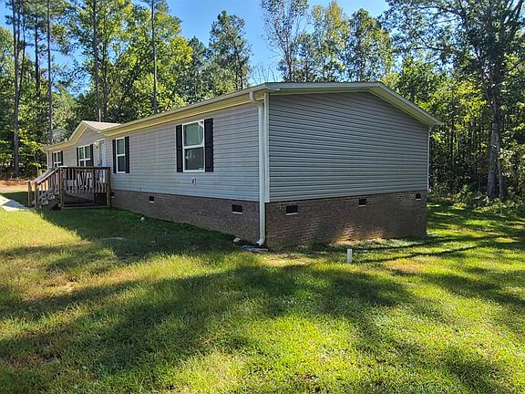 3rd image of 4056 Shannon Dr