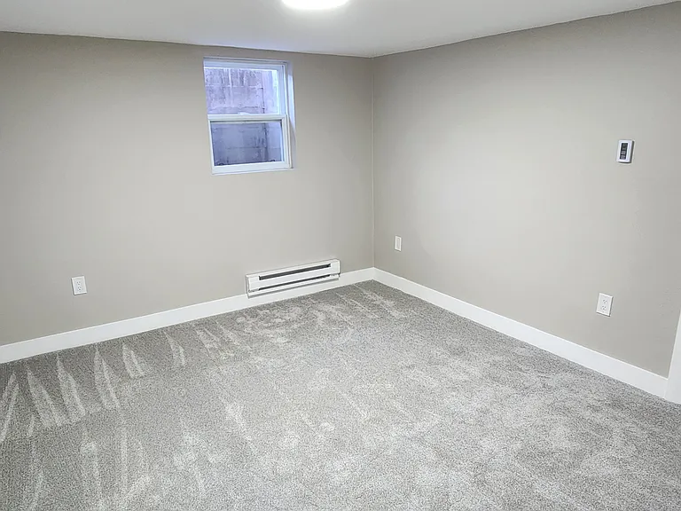 3046 N Saint Paul St — Photo 25