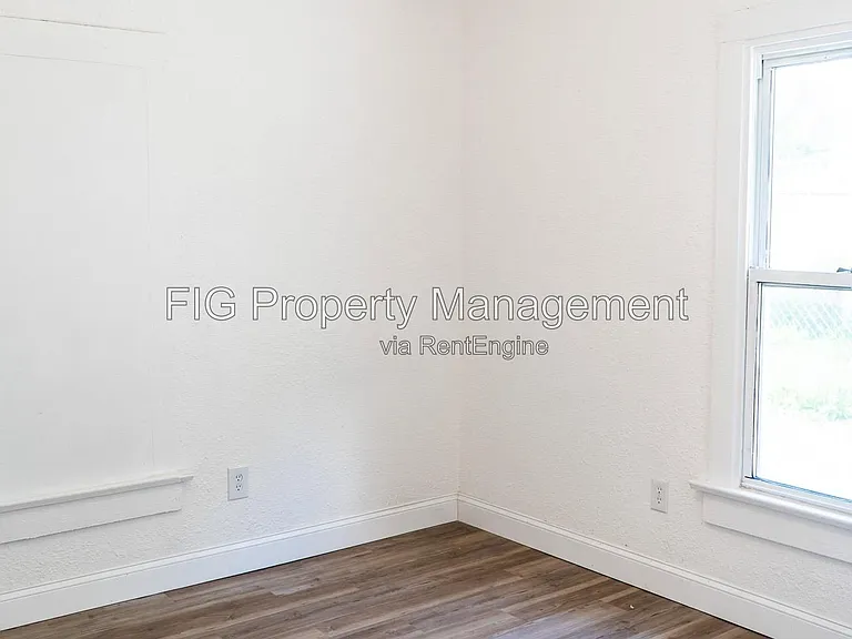 1013 Glider Ave — Photo 4