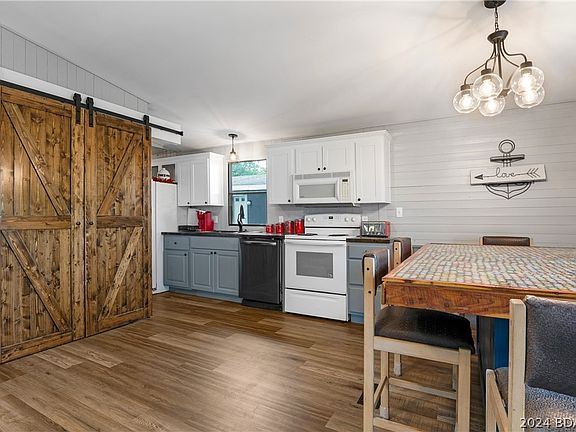 5th image of 29620 Oklaterre Rd #2-204