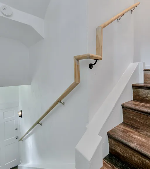 220 E Randall Ave — Photo 8