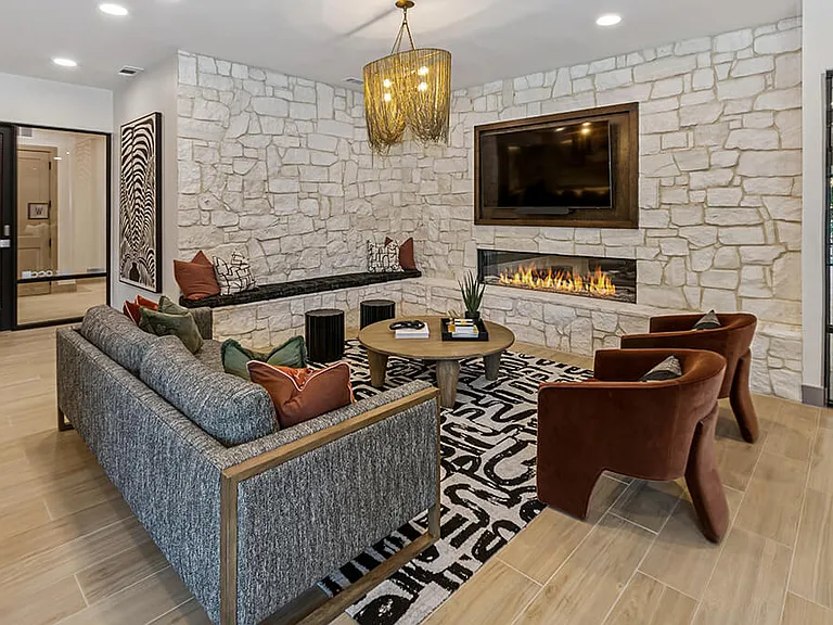 The Waylon Apartments & Townhomes — Photo 36