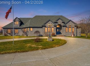 6874 Palms Rd, Fair Haven, MI
