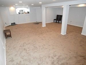 3rd image of 5221 W Oakdale Ave