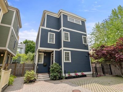 14 Watson St, Cambridge, MA, 02139