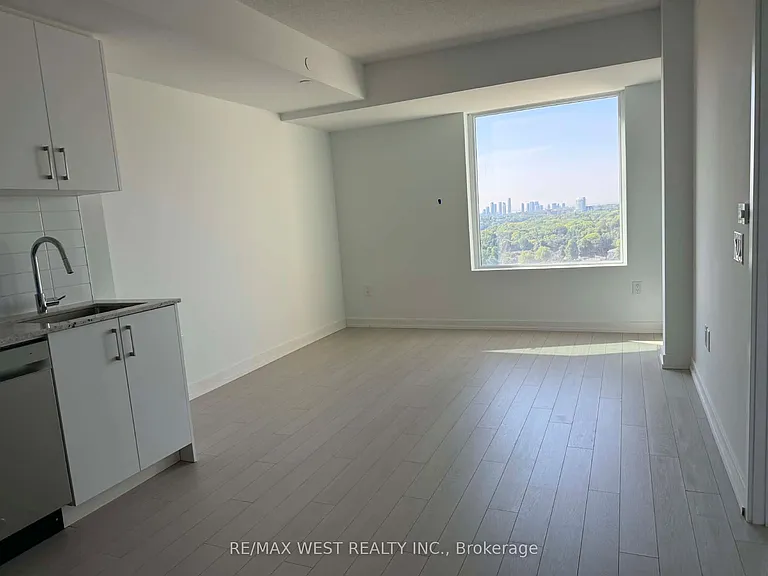 4010 Eglinton Ave W #1309 — Photo 9