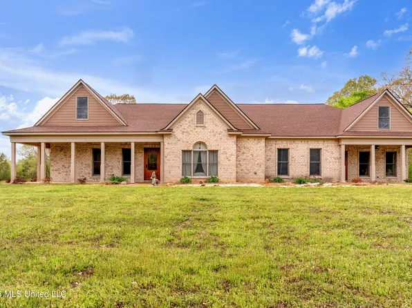 3555 Fogg Rd S, Hernando, MS 38632